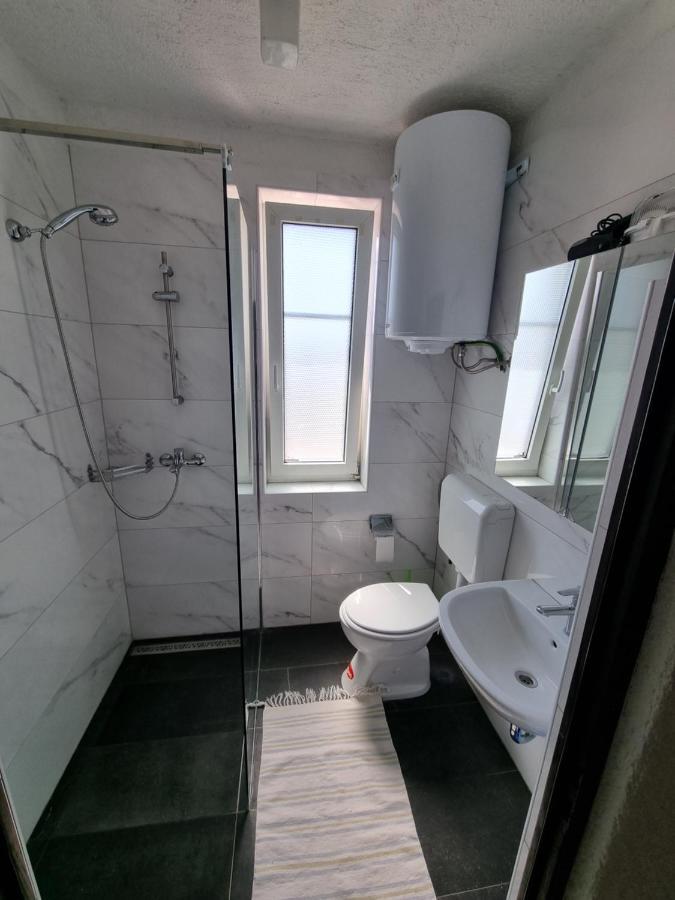 Apartments Residenz Labinci - Einzeln Haus Casa Rustica Kaštelir Εξωτερικό φωτογραφία